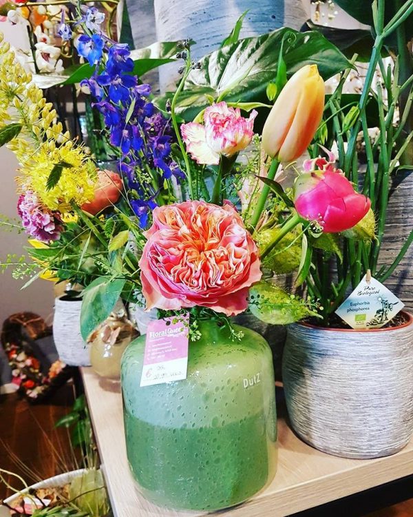 FRESH FLOWERS