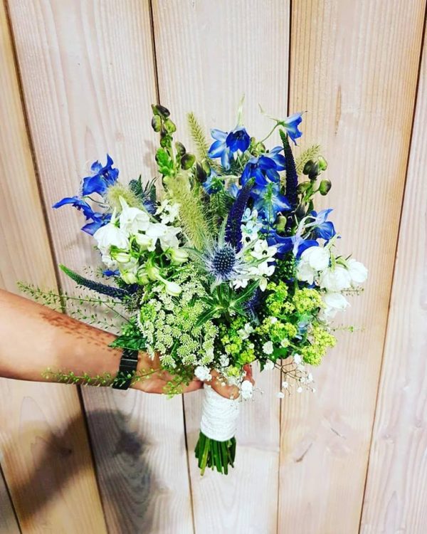Bruidsbloemen / Floral Queen — 🌿💙