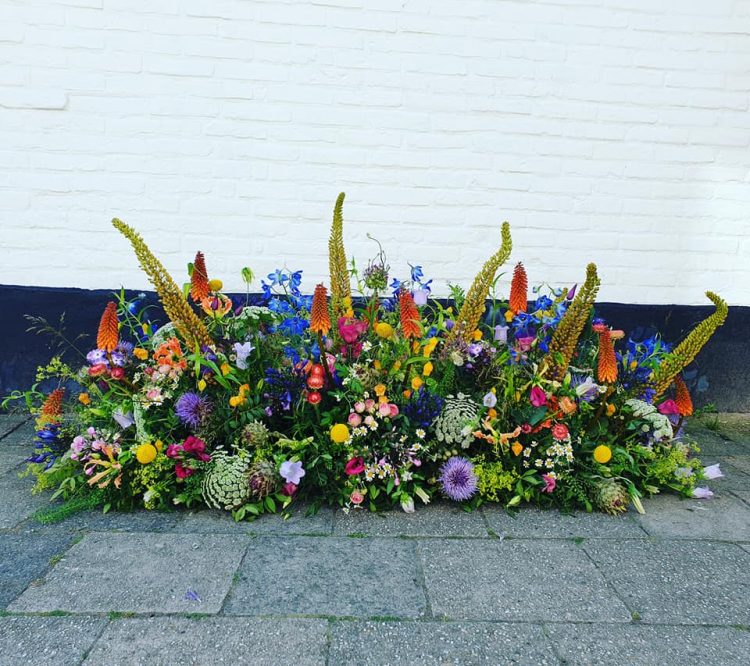 Afscheid met bloemen — 🌿🌿🌿