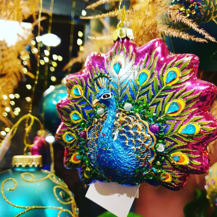 BEAUTIFUL XMAS 🦚🦚🦚