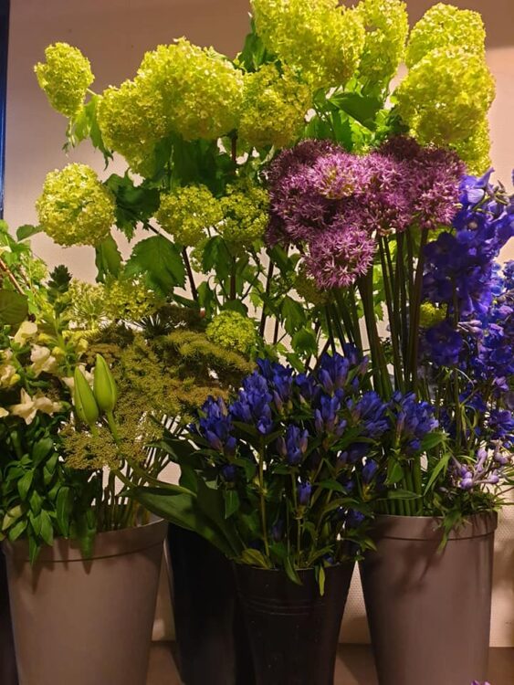 WEEKEND BLOEMEN —
