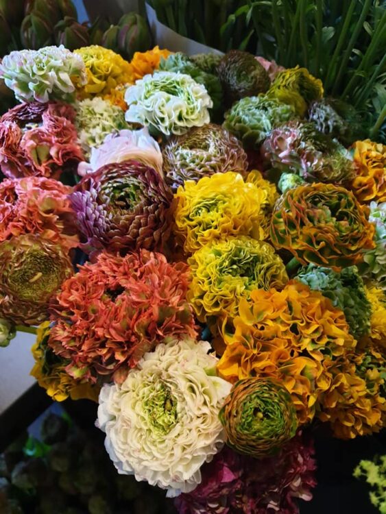 FRESH FLOWERS —