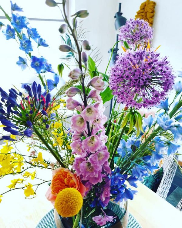 FRESH FLOWERS —