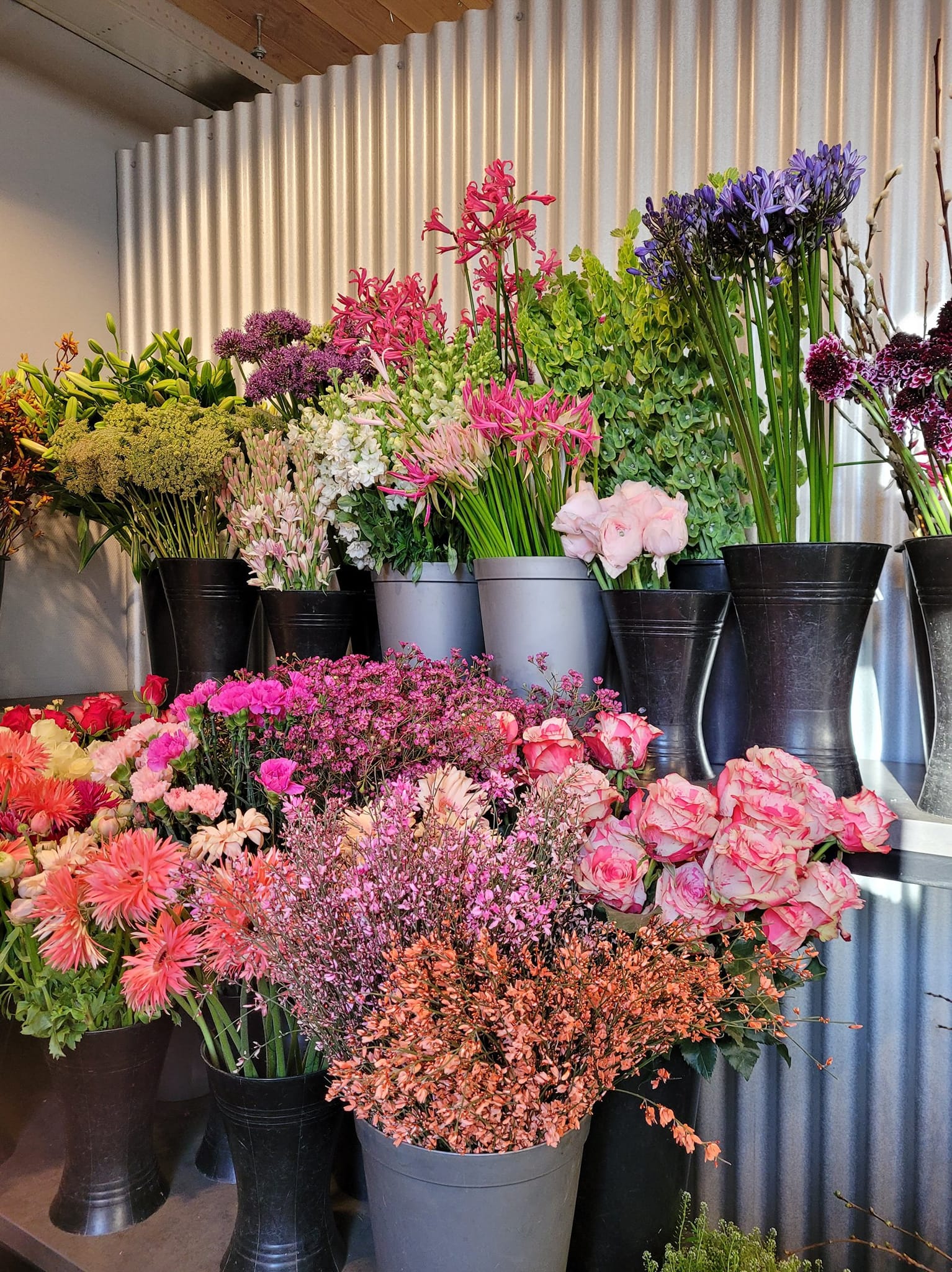 FRESH FLOWERS —