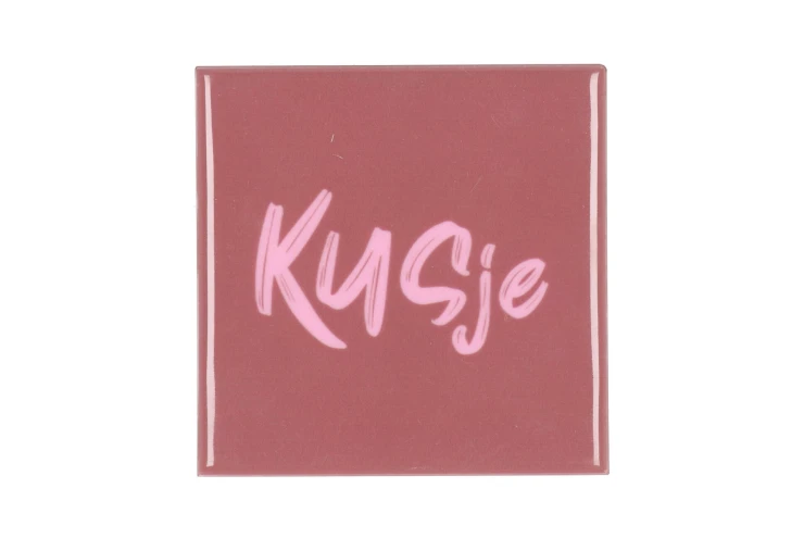 Tegel Kusje